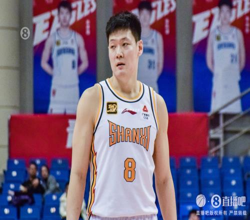 热议,费距马夏尔,仅一步之遥,星空娱乐,星空娱乐官网,星空娱乐官网玩家首选
